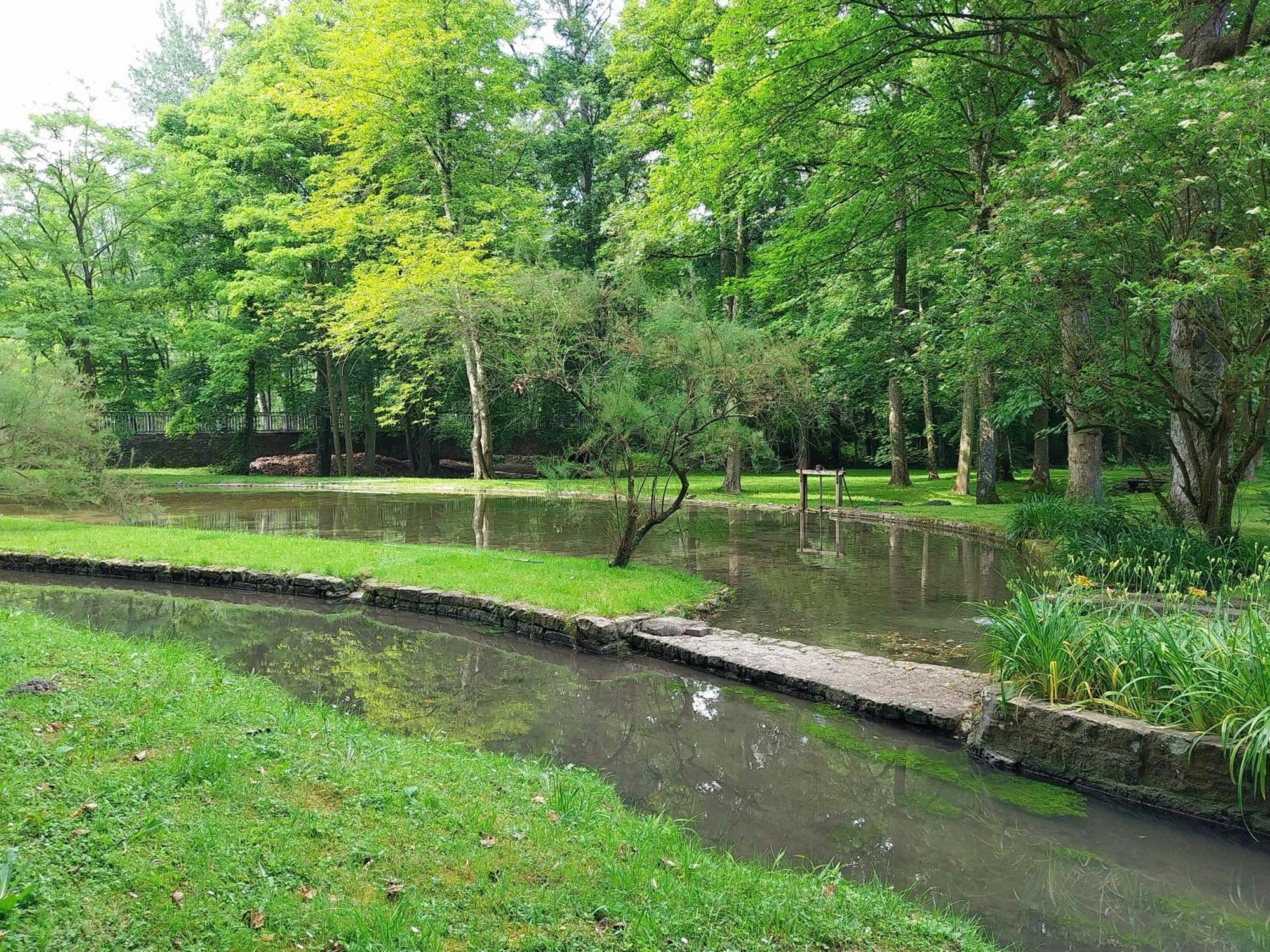 Gite Du Moulin Du Ponceau Apartment Rubelles Exterior photo